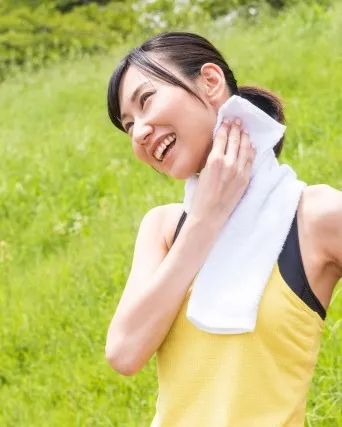 🌿【夏の汗、かきすぎ・かかなさすぎ…体にはどんな影響が?】
